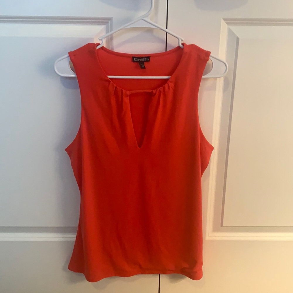 Medium pink Express tank top